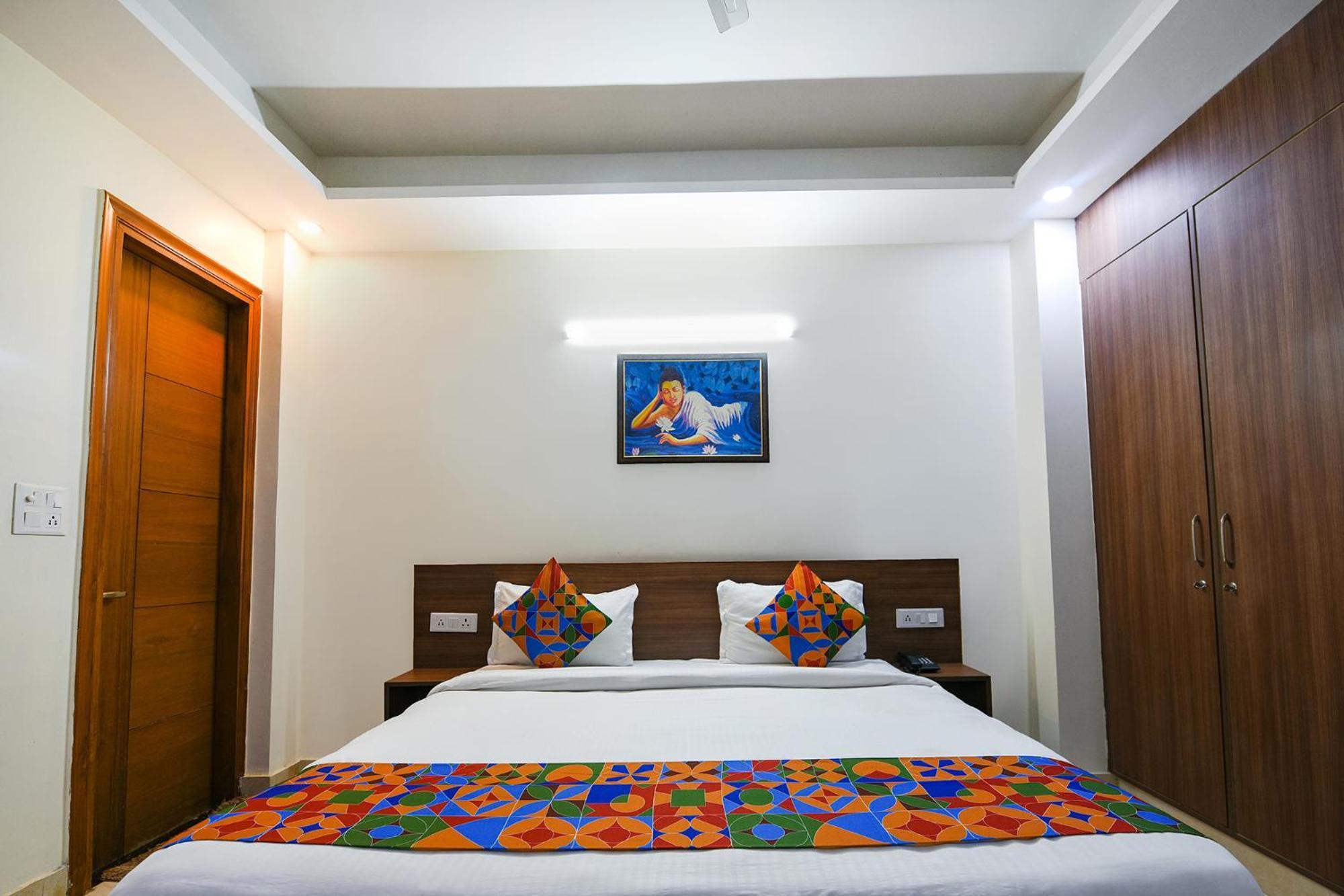 Fabhotel Indian I คูร์เคาน์ ภายนอก รูปภาพ