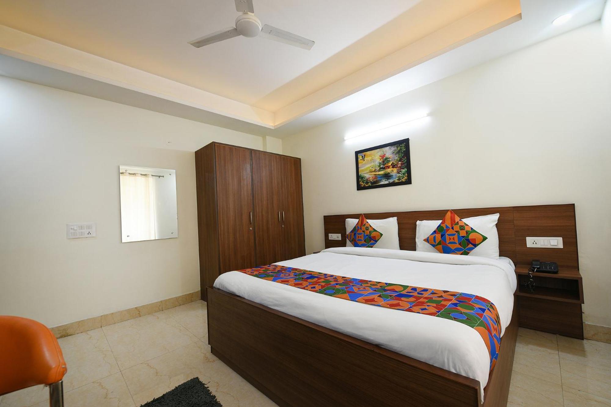 Fabhotel Indian I คูร์เคาน์ ภายนอก รูปภาพ